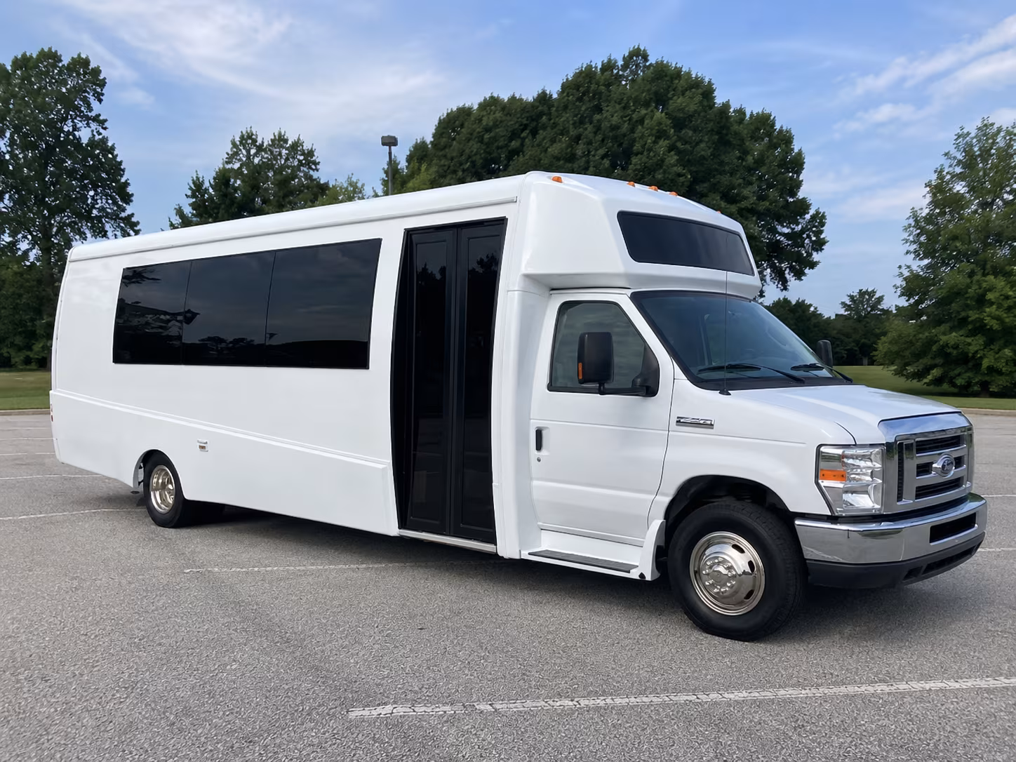 Fort Worth Birthday, Sweet 16, & Quinceañera Party Bus Rentals